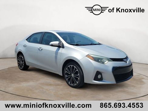 Used 2015 Toyota Corolla S FWD image 1