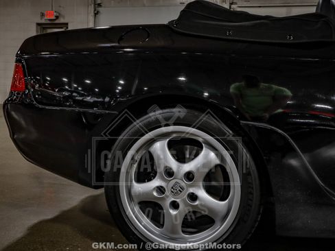 Used 1994 Porsche 968 Cabriolet image 45
