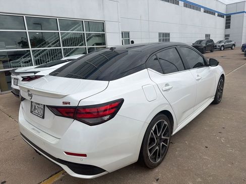 Used 2024 Nissan Sentra SR FWD image 6