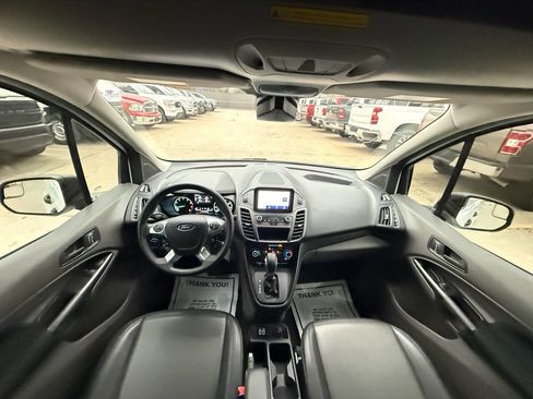 Used 2022 Ford Transit Connect XL FWD image 13