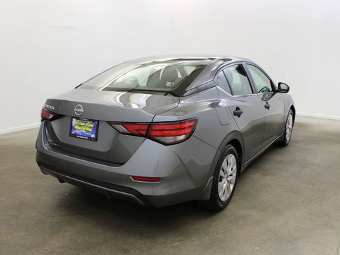Used 2025 Nissan Sentra S FWD image 5