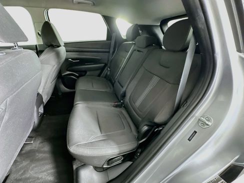 Used 2025 Hyundai Tucson SEL FWD image 28