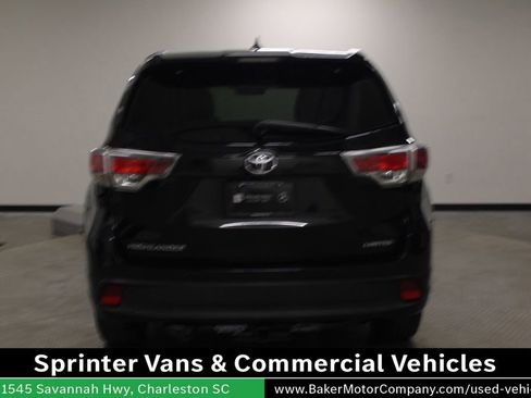 Used 2016 Toyota Highlander Limited FWD image 6