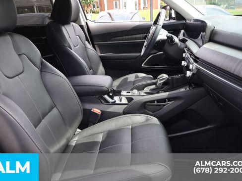 Used 2024 Kia Telluride SX w/ Towing Package FWD image 29