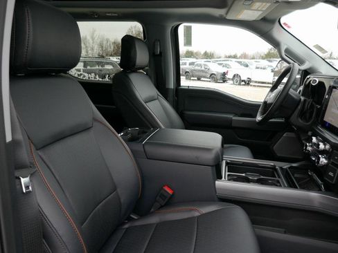 New 2026 Ford F250 Lariat image 15