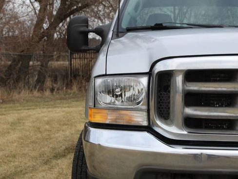 Used 2003 Ford F250 XLT image 14