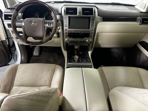 Used 2019 Lexus GX 460 Premium image 14