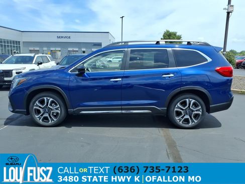 Used 2026 Subaru Ascent Touring w/ Popular Package #2 AWD/4WD image 4