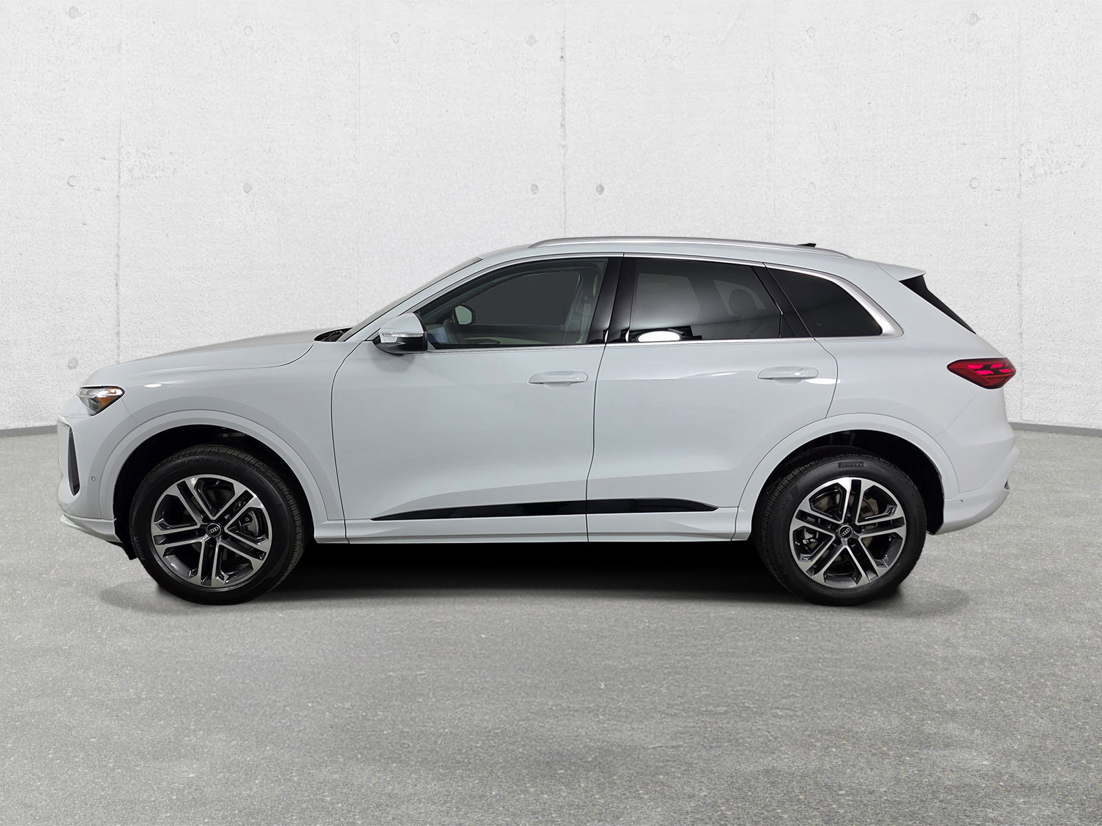 New 2026 Audi Q5 Premium AWD/4WD image 4