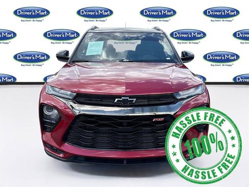 Used 2021 Chevrolet TrailBlazer RS w/ Sun and Liftgate Package FWD image 2