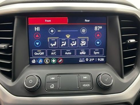 Certified 2023 GMC Acadia SLE w/ Driver Convenience Package image 22