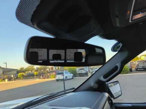 Used 2025 Ford F150 Lariat AWD/4WD image 21