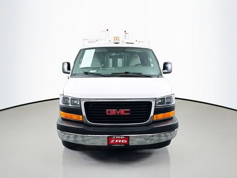 Used 2017 GMC Savana 2500 RWD image 8
