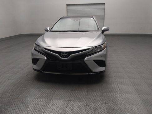 Used 2018 Toyota Camry XSE image 15