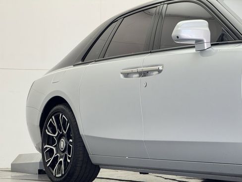 Certified 2023 Rolls-Royce Ghost Black Badge w/ Black Badge Ghost Package image 50