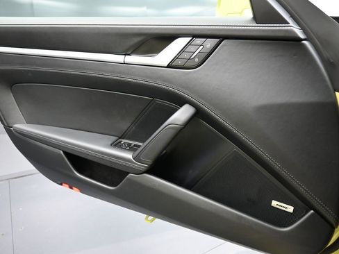 Used 2025 Porsche 911 Carrera image 8