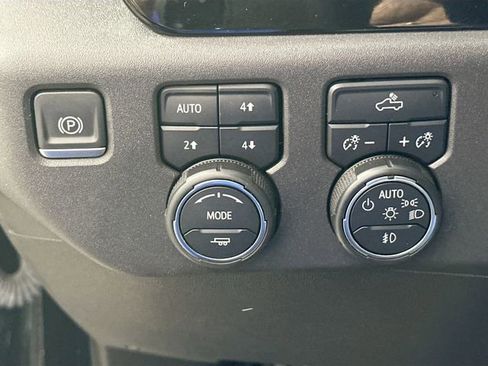 Used 2023 Chevrolet Silverado 1500 RST image 23