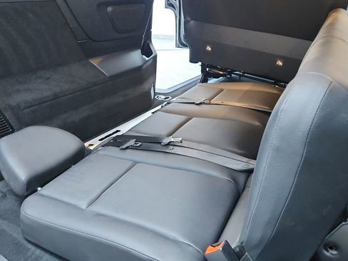 Used 2023 Mercedes-Benz Metris Passenger image 36