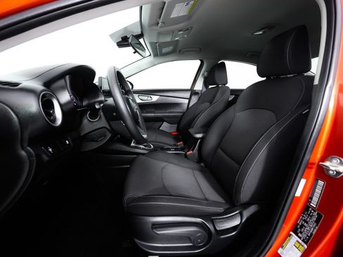 Used 2024 Kia Forte LXS FWD image 19