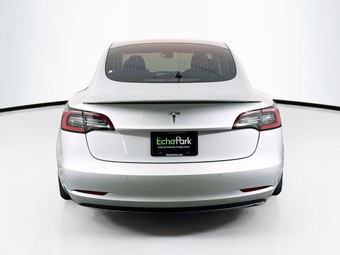 Used 2018 Tesla Model 3 Long Range image 7