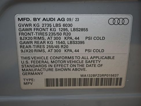 Used 2024 Audi Q4 e-tron Premium Plus w/ Premium Plus AWD/4WD image 42