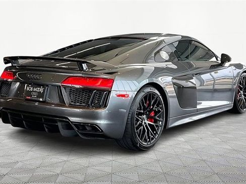 Used 2018 Audi R8 V10 plus image 2