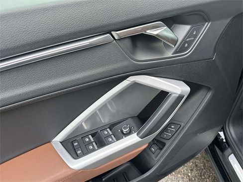 Used 2024 Audi Q3 2.0T Premium Plus image 21