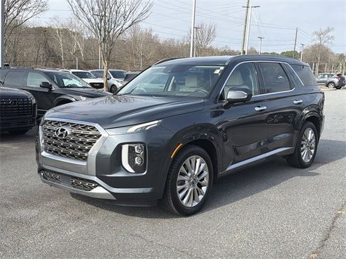 Used 2020 Hyundai Palisade Limited image 3