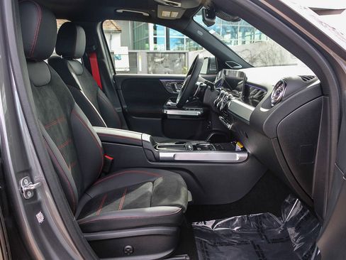 New 2026 Mercedes-Benz GLB 35 AMG GLB 35 AMG image 12