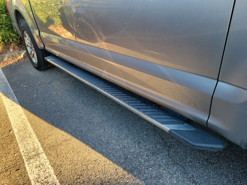 Used 2020 Ford F150 XLT w/ Equipment Group 302A Luxury image 12