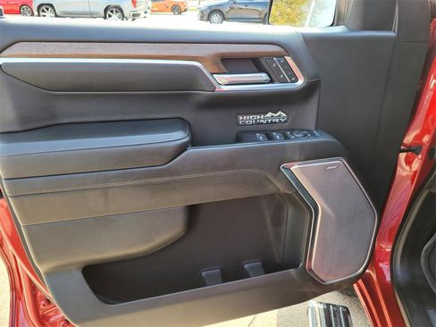 Used 2022 Chevrolet Silverado 1500 High Country w/ High Country Premium Package image 20