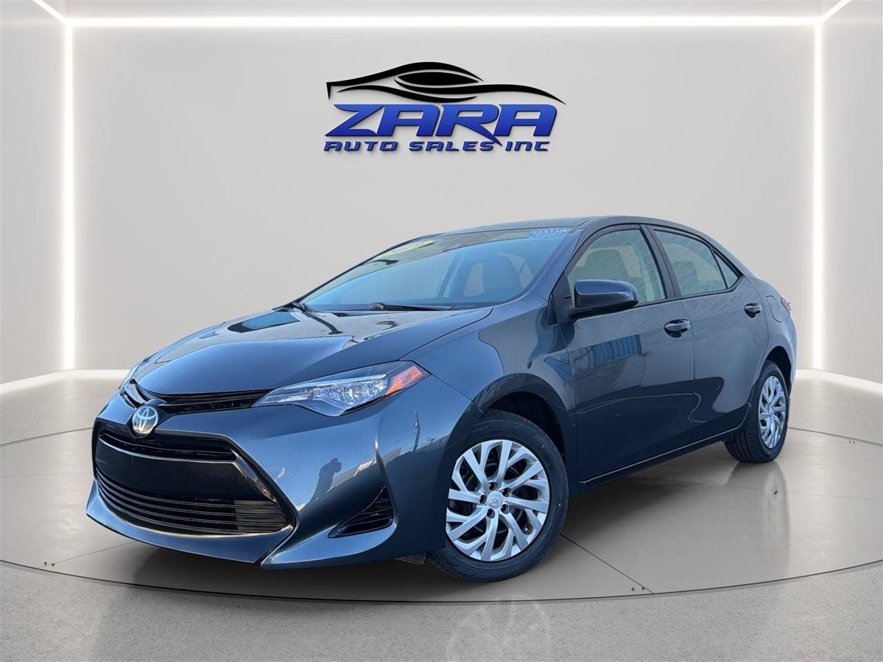 Used 2019 Toyota Corolla LE FWD image 1