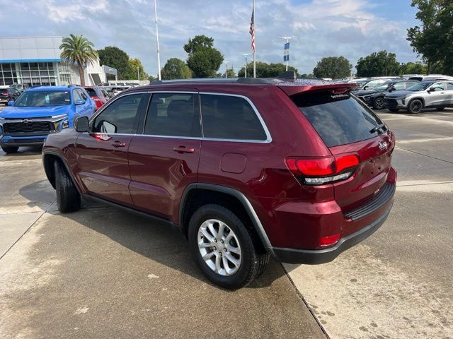 Used 2021 Jeep Grand Cherokee Laredo w/ Security & Convenience Group AWD/4WD image 4