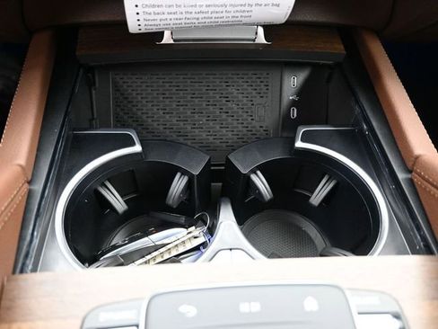 New 2026 Mercedes-Benz GLS 450 4MATIC image 13