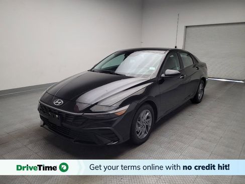Used 2024 Hyundai Elantra SEL FWD image 1