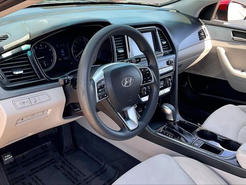 Used 2019 Hyundai Sonata SE FWD image 14
