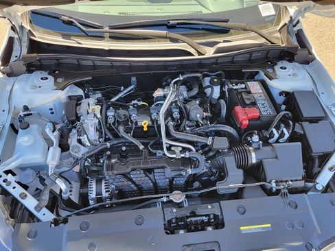 New 2025 Nissan Altima 2.5 SR w/ SR Premium Package image 12