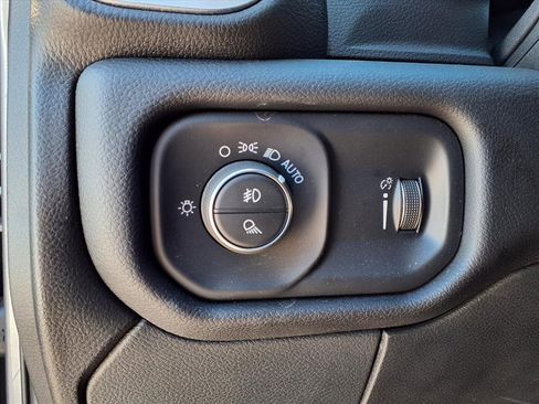 Used 2024 RAM 2500 Big Horn w/ Bed Utility Group image 27