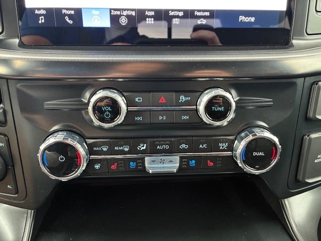 Used 2025 Ford F150 Lariat w/ Bed Utility Package AWD/4WD image 24