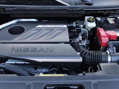 Certified 2025 Nissan Rogue SL w/ Tech Package image 47