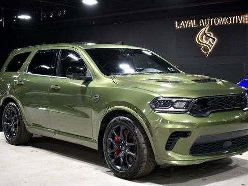Used 2021 Dodge Durango SRT Hellcat w/ Premium Interior Group image 2