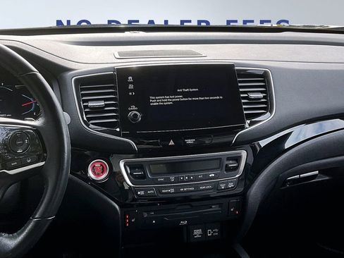 Used 2020 Honda Pilot Touring image 9