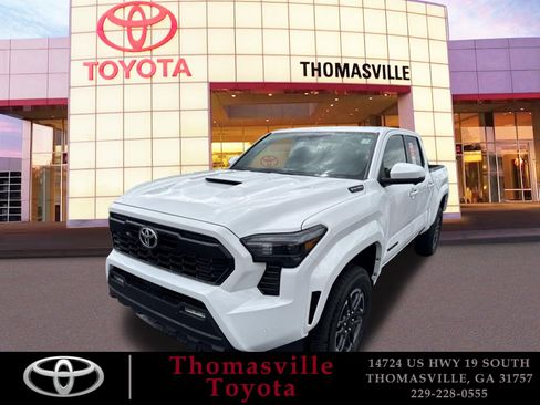 New 2025 Toyota Tacoma 4x4 Double Cab Hybrid image 1