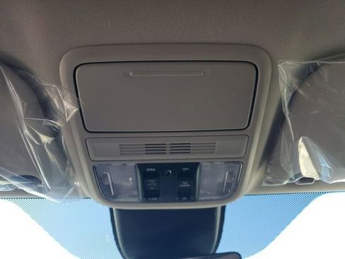 New 2026 Honda Odyssey Elite image 25