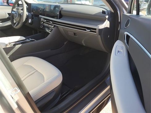 New 2026 Hyundai Sonata SEL image 6