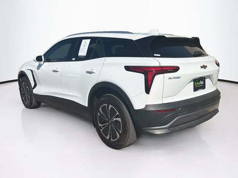 Used 2024 Chevrolet Blazer EV LT AWD/4WD image 5