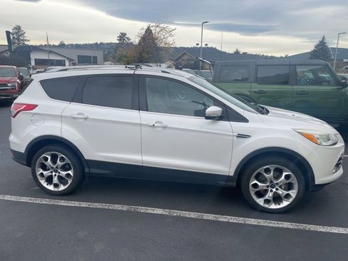 Used 2014 Ford Escape Titanium image 10