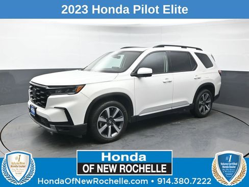 Used 2023 Honda Pilot Elite image 1