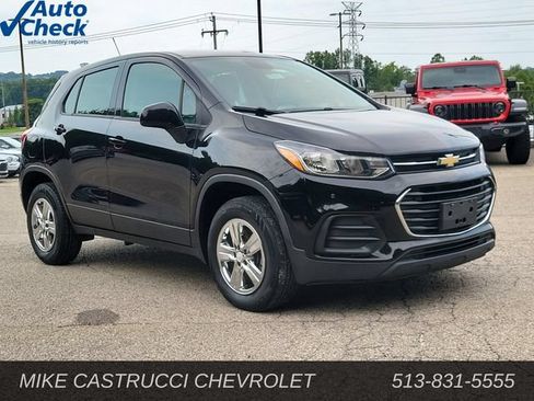 Used 2020 Chevrolet Trax LS AWD/4WD image 7
