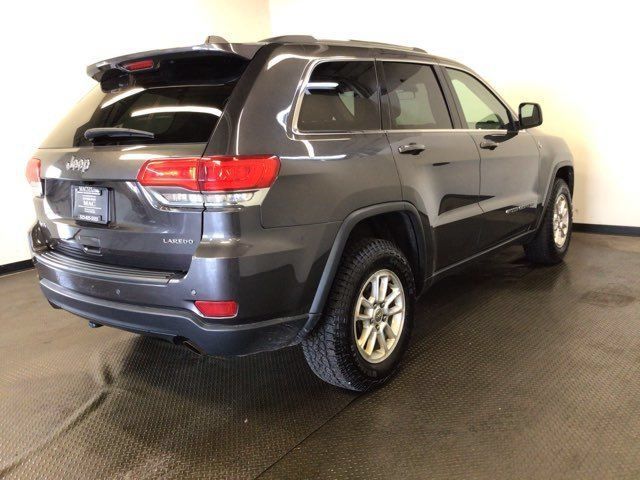 Used 2019 Jeep Grand Cherokee Laredo AWD/4WD image 4
